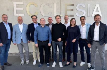 Ein neues Kapitel: Ecclesia Gruppe führt ecOS ein (Foto: Faktor Zehn GmbH)