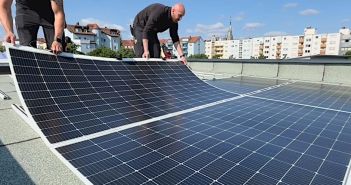 OSNATECH startet innovative Leichtbau-PV-Offensive mit Euronergy Europe und (Foto: OSNATECH)