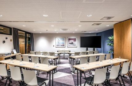 Holiday Inn Express Hamburg Süd setzt Maßstab funktionales (Foto: Michael Schultes)